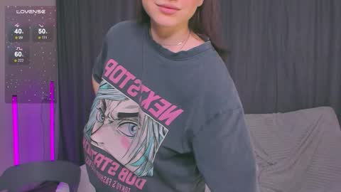 Snapshot of yes_ready chatting on 11/29/25, 08:28 eva online show from 11/29/25, 08:28