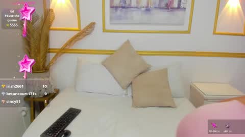 yesenia online show from 02/11/25, 10:50