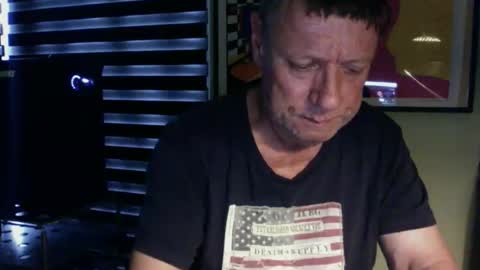 Snapshot of yessex247 chatting on 09/20/25, 05:52 yessex247 online show from 09/20/25, 05:52