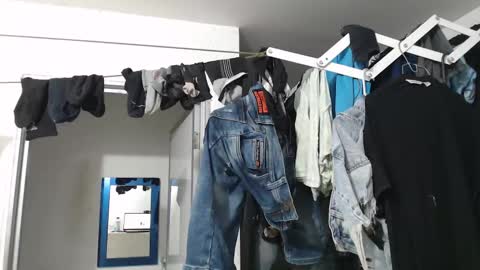 Snapshot of yessica_08 chatting on 10/26/25, 08:48 yessica and andres online show from 10/26/25, 08:48