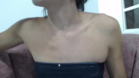 yessica and andres online show from 04/27/26, 04:21