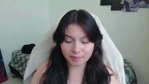 Snapshot of yessica_gomez01 chatting on 02/05/26, 09:41 yessica_gomez01 online show from 02/05/26, 09:41