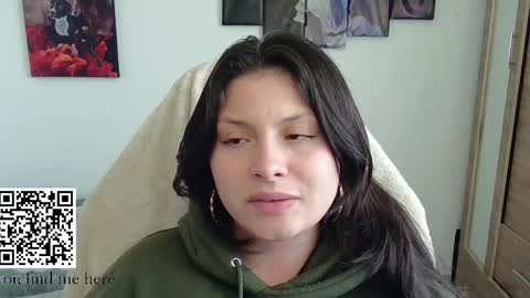 Snapshot of yessica_gomez01 chatting on 04/08/26, 10:32 yessica_gomez01 online show from 04/08/26, 10:32