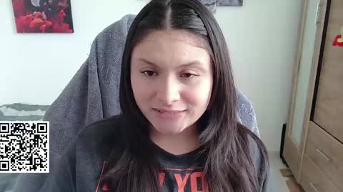Snapshot of yessica_gomez01 chatting on 04/17/26, 07:06 yessica_gomez01 online show from 04/17/26, 07:06