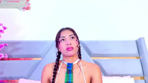 Yesy online show from 07/27/26, 08:32