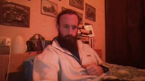 yeti_92 online show from 01/13/25, 05:44