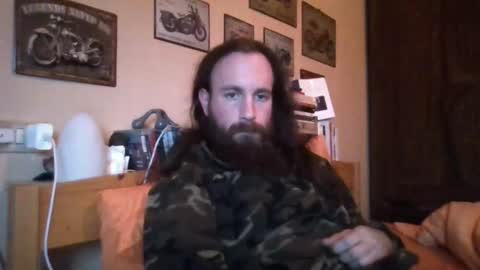 yeti_92 online show from 02/22/25, 04:19