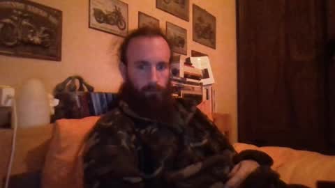 yeti_92 online show from 02/26/25, 07:05