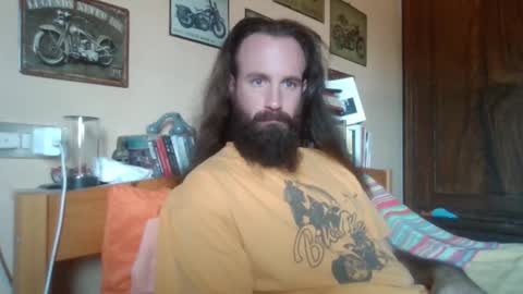 Snapshot of yeti_92 chatting on 09/20/25, 09:43 yeti_92 online show from 09/20/25, 09:43