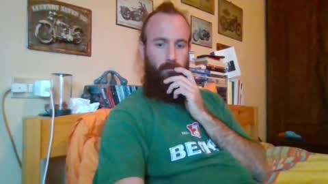 Snapshot of yeti_92 chatting on 09/25/25, 04:32 yeti_92 online show from 09/25/25, 04:32