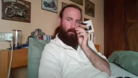 Snapshot of yeti_92 chatting on 10/08/25, 04:04 yeti_92 online show from 10/08/25, 04:04