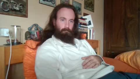 Snapshot of yeti_92 chatting on 10/11/25, 12:58 yeti_92 online show from 10/11/25, 12:58