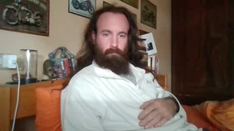 Snapshot of yeti_92 chatting on 10/12/25, 12:15 yeti_92 online show from 10/12/25, 12:15