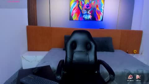 Snapshot of yeye_sweet_ chatting on 12/01/25, 12:37 YEYE online show from 12/01/25, 12:37