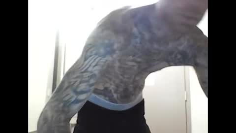 Snapshot of yfwb69xxx chatting on 10/14/25, 06:36 yfwb69xxx online show from 10/14/25, 06:36