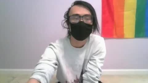 Snapshot of yin476 chatting on 10/25/25, 07:30 yin476 online show from 10/25/25, 07:30