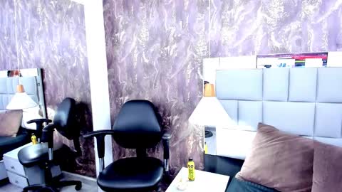 Snapshot of yiyisandoval chatting on 09/10/25, 01:55 yiyisandoval online show from 09/10/25, 01:55