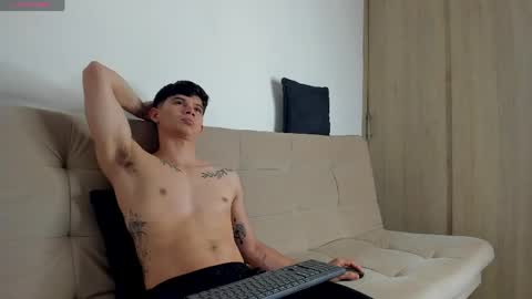yizus_bonz online show from 05/07/26, 02:28