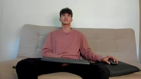 yizus_bonz online show from 06/01/26, 05:03