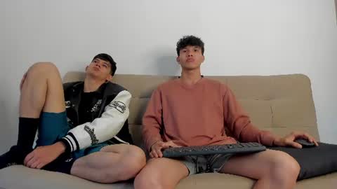 yizus_bonz online show from 06/08/26, 04:07