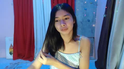 Snapshot of ymee_shane18 chatting on 12/12/24, 10:13 ymee_shane18 online show from 12/12/24, 10:13