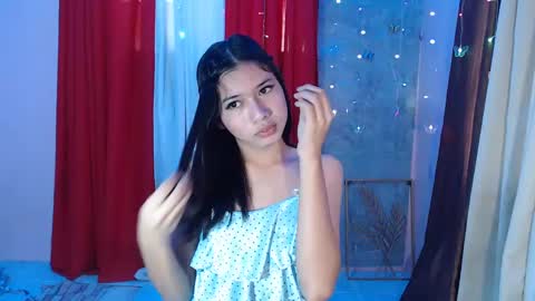 Snapshot of ymee_shane18 chatting on 01/13/25, 12:19 ymee_shane18 online show from 01/13/25, 12:19