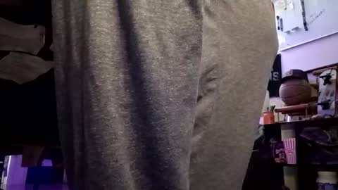 Snapshot of yn2238 chatting on 09/22/25, 02:13 yn2238 online show from 09/22/25, 02:13