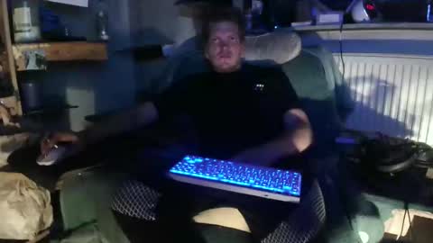 Snapshot of ynghotgerman92 chatting on 11/21/25, 09:35 ynghotgerman92 online show from 11/21/25, 09:35