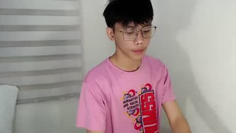 Snapshot of ynotyu chatting on 09/26/25, 11:25 ynotyu online show from 09/26/25, 11:25