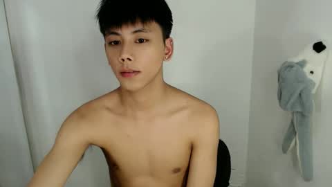 Snapshot of ynotyu chatting on 02/05/26, 03:49 ynotyu online show from 02/05/26, 03:49
