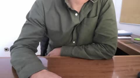 Snapshot of yo47 chatting on 12/03/25, 03:10 Yo47 online show from 12/03/25, 03:10