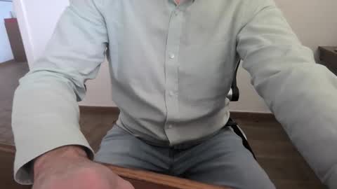 Snapshot of yo47 chatting on 03/02/26, 02:46 Yo47 online show from 03/02/26, 02:46