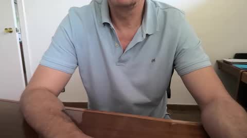 Snapshot of yo47 chatting on 06/02/26, 01:13 Yo47 online show from 06/02/26, 01:13