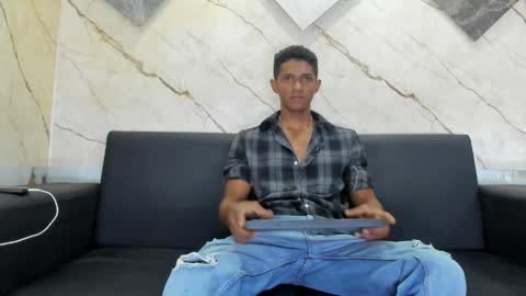 Snapshot of yoel_blessed chatting on 06/04/26, 11:16 Yoel online show from 06/04/26, 11:16