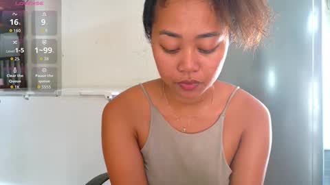 yoga_yogi online show from 10/19/25, 12:22