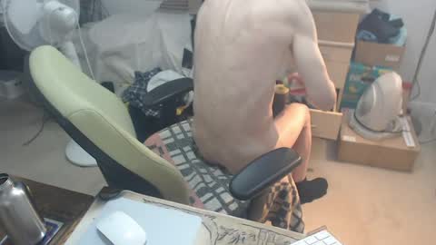 Snapshot of yogaman010173 chatting on 05/30/26, 12:08 yogaman online show from 05/30/26, 12:08