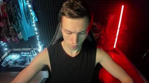 Snapshot of yoi_aji chatting on 09/18/25, 06:37 You can ask my name in pm online show from 09/18/25, 06:37