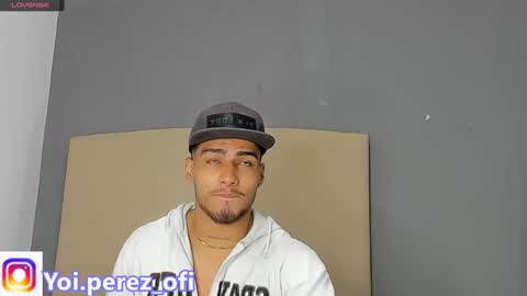 Snapshot of yoi_olimpo chatting on 02/08/25, 12:06 Yoi Olimpo online show from 02/08/25, 12:06