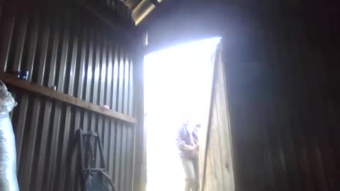 yongmi_ online show from 12/03/25, 01:57