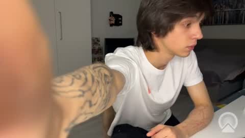 Yoo Dee Ohh online show from 06/17/26, 06:16