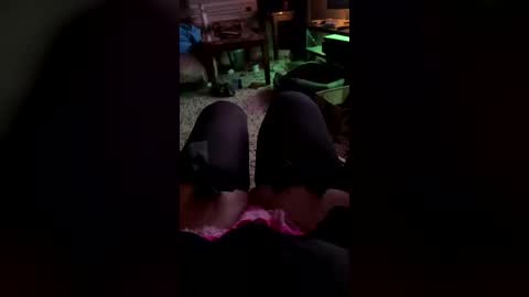 yoorlilsecret online show from 06/21/26, 06:16
