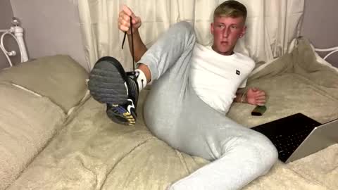 Snapshot of yorkshirelad208 chatting on 03/11/25, 04:40 Harrison online show from 03/11/25, 04:40