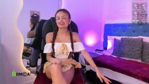 Yoselin online show from 05/11/26, 07:00