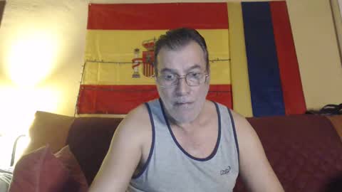 Snapshot of yosep44 chatting on 12/29/24, 07:53 yosep online show from 12/29/24, 07:53