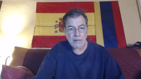 Snapshot of yosep44 chatting on 12/31/24, 08:26 yosep online show from 12/31/24, 08:26