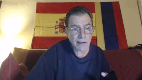 Snapshot of yosep44 chatting on 01/04/25, 08:05 yosep online show from 01/04/25, 08:05
