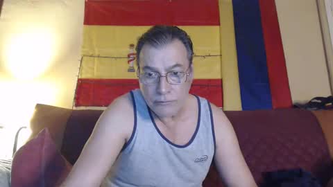Snapshot of yosep44 chatting on 01/05/25, 05:30 yosep online show from 01/05/25, 05:30
