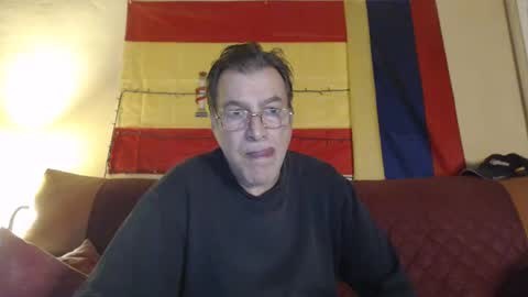 Snapshot of yosep44 chatting on 01/23/25, 06:35 yosep online show from 01/23/25, 06:35