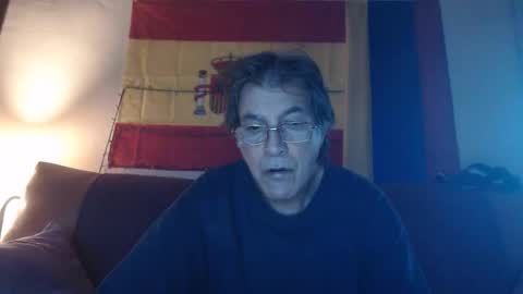 Snapshot of yosep44 chatting on 10/17/25, 06:38 yosep online show from 10/17/25, 06:38