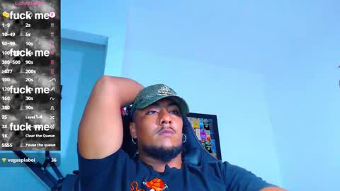 Enzo online show from 11/25/25, 04:23